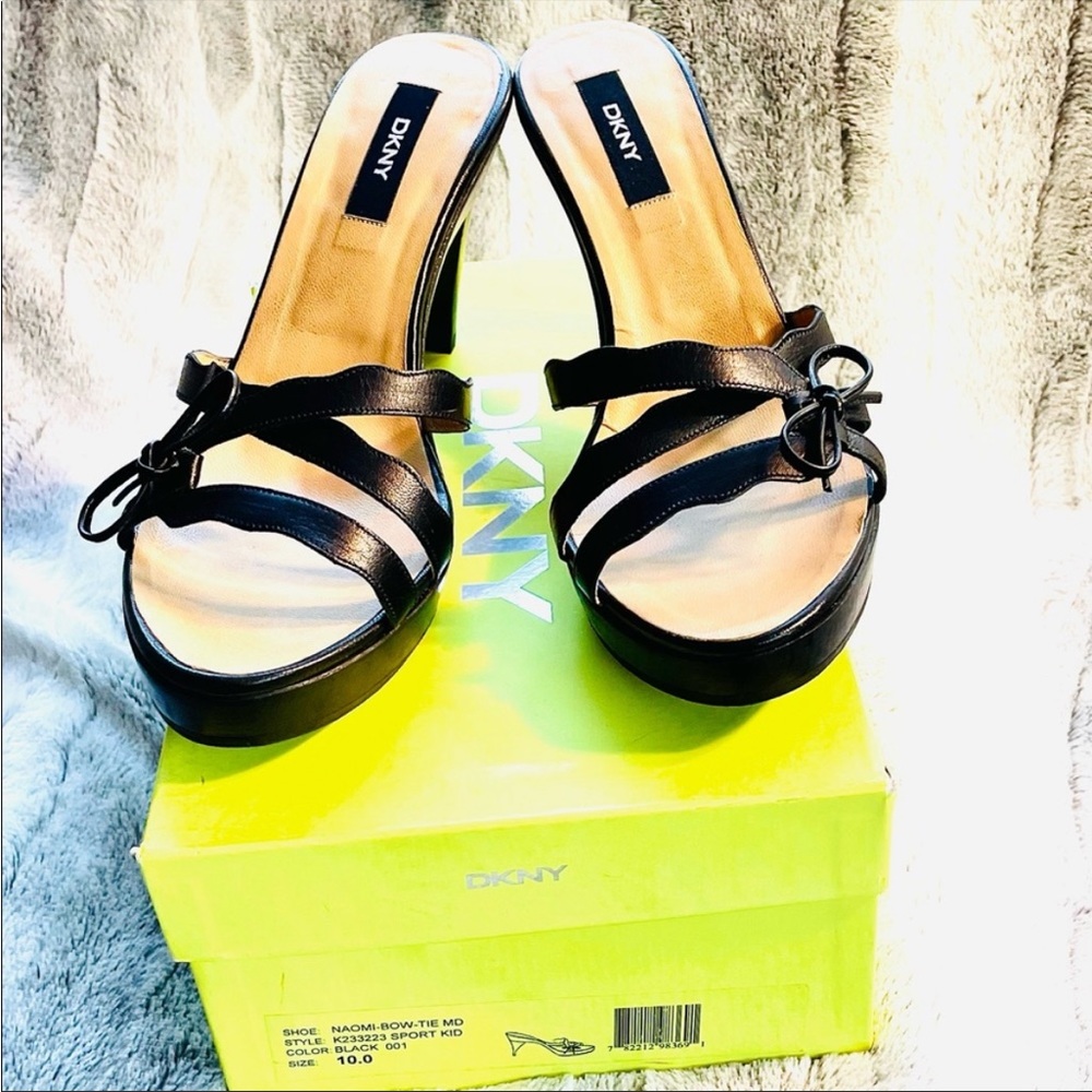 DKNY Black Heeled Sandal Size 10